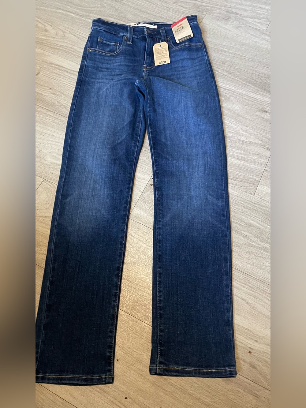 Levi's Women's Dark Blue Straight-Leg Jeans